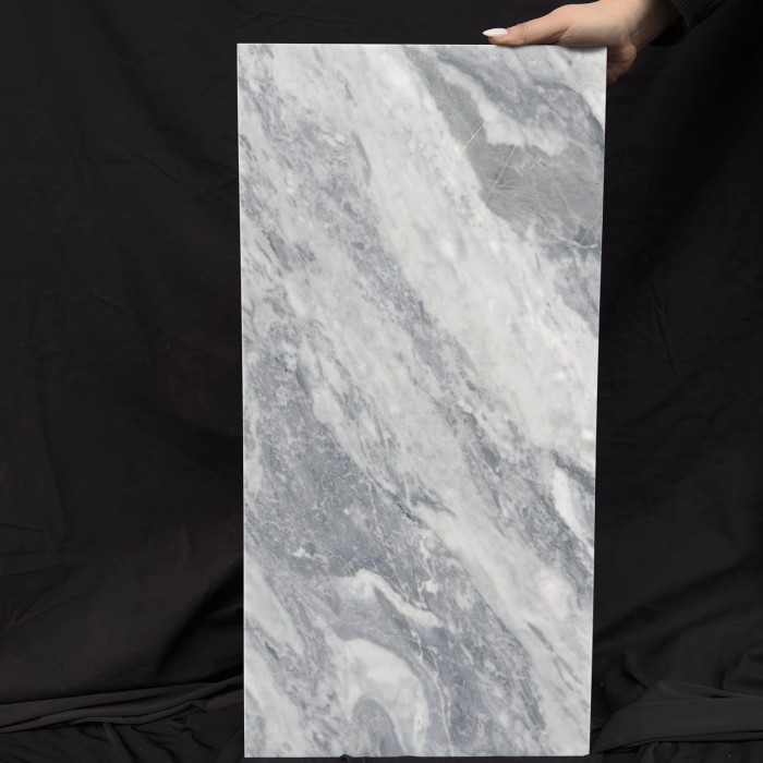 bardiglio-nuvolato-poler-61x305x1cm (1).jpg