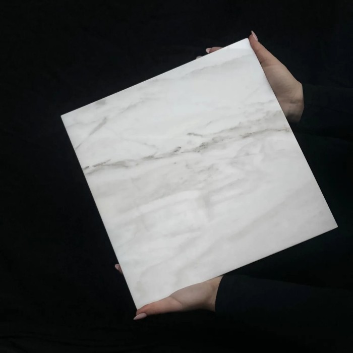 calacatta-borghini-poler-305x305x1cm-gat