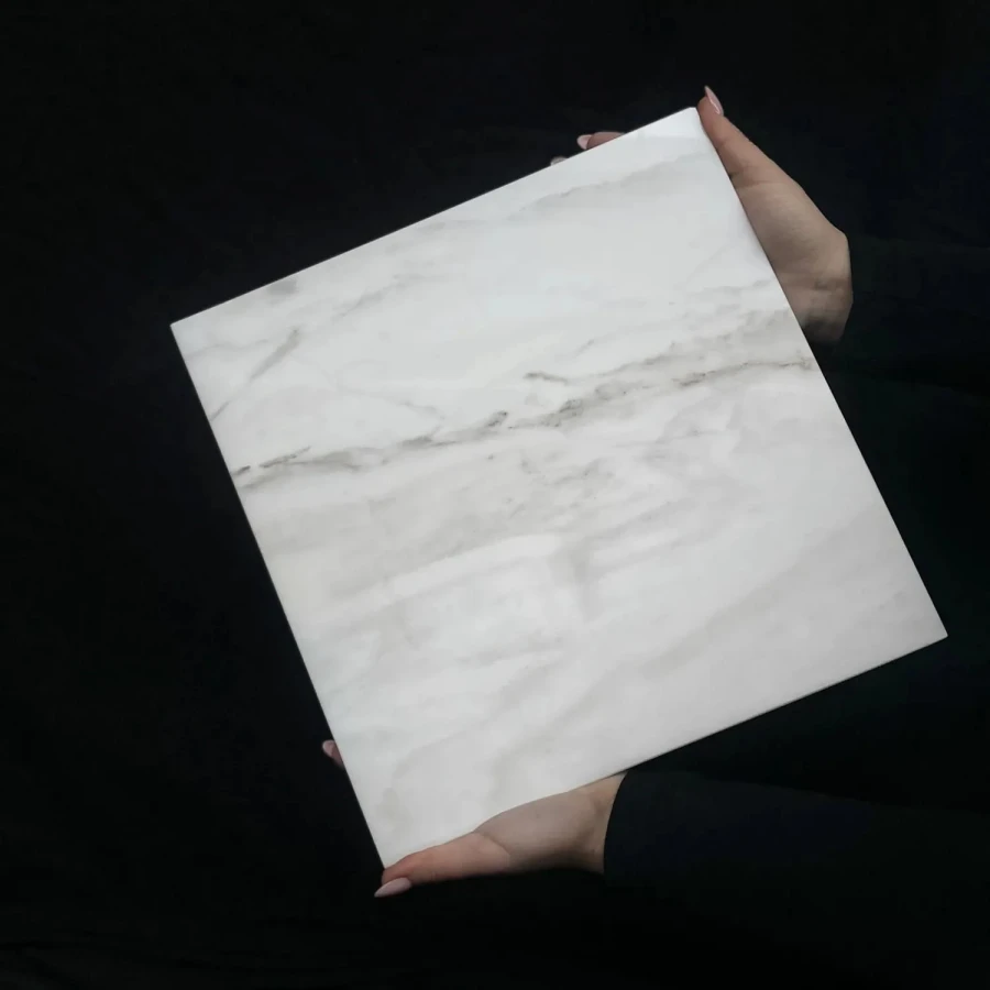 calacatta-borghini-poler-305x305x1cm-gat