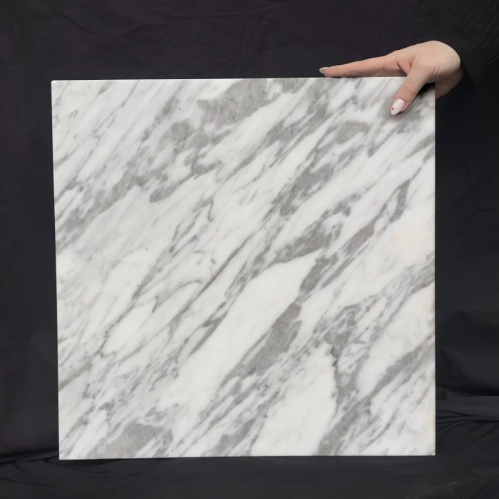 calacatta-poler-457x457x1cm