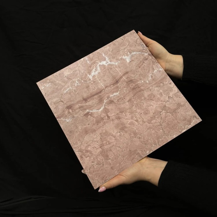 rosso-verona-antico-305x305x11cm